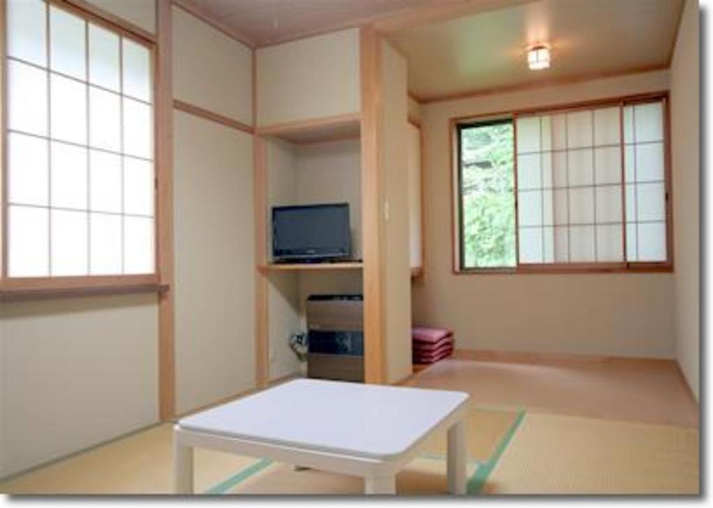 Minshuku Yoshinoya Hotel Minakami Exterior photo